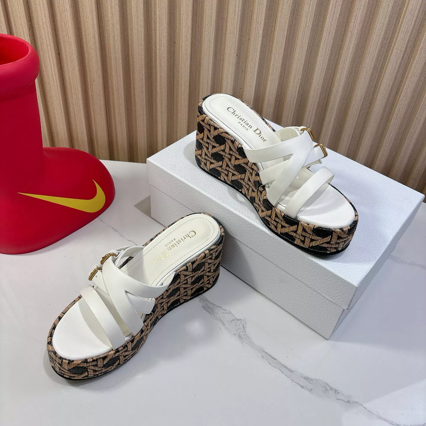 Christian Dior Slippers For Women AllSeason 1217