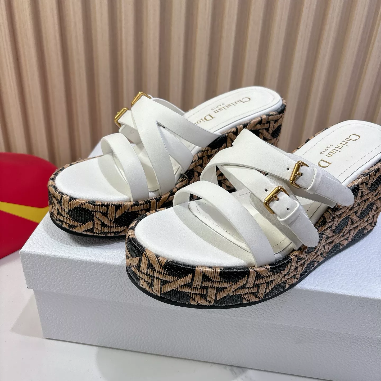 Christian Dior Slippers For Women AllSeason 1217