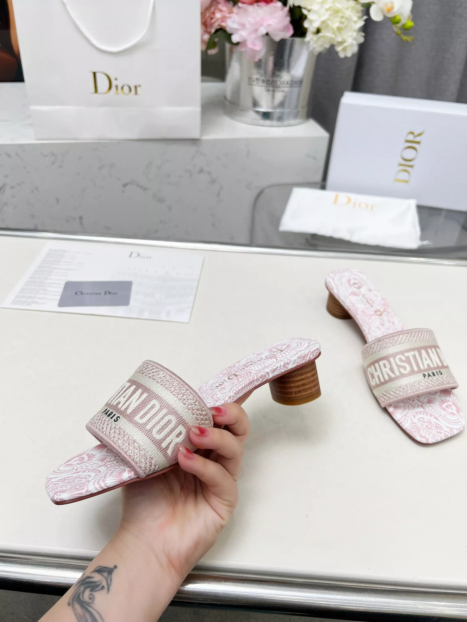 Christian Dior Slippers For Women Bold 4967