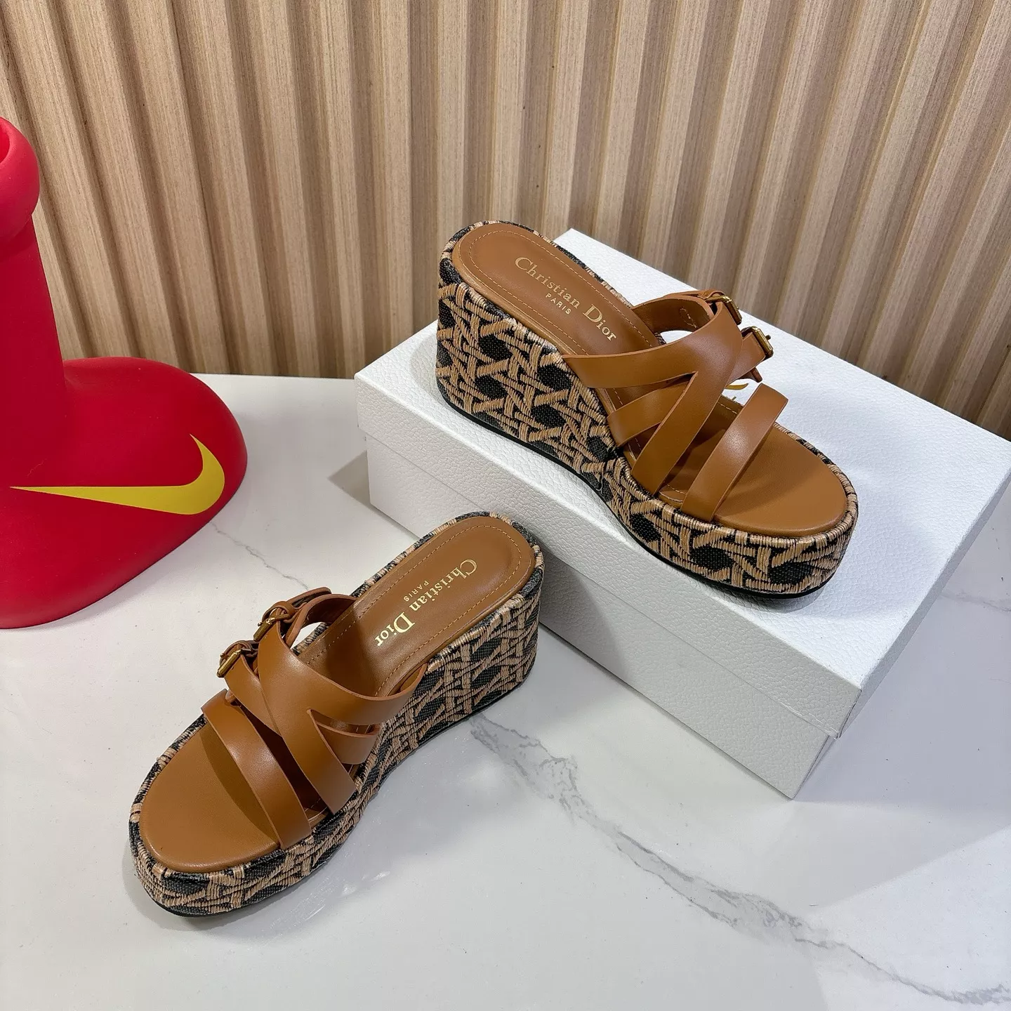 Christian Dior Slippers For Women Bright 8109