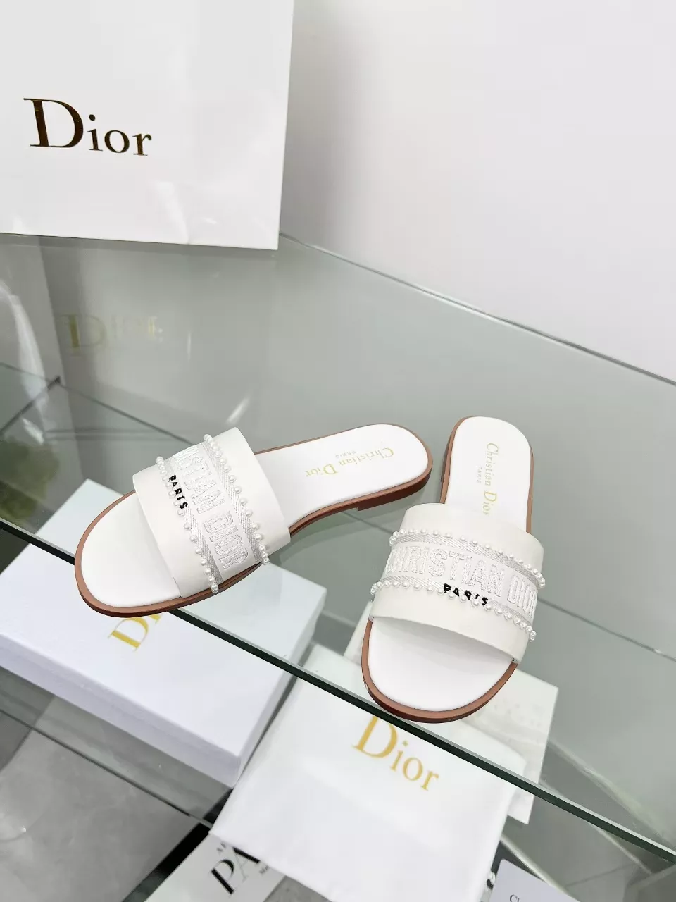 Christian Dior Slippers For Women Compact 2979