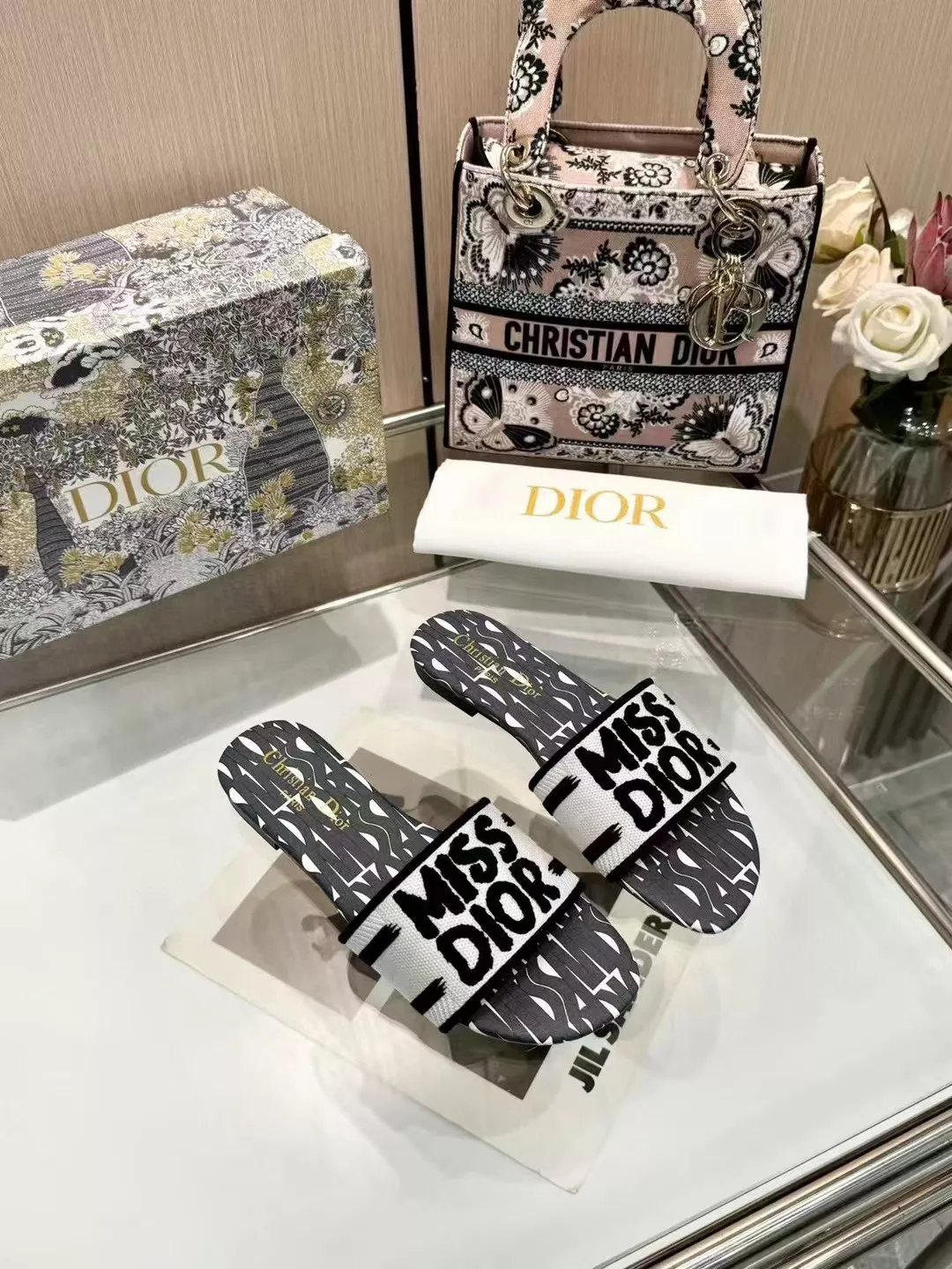 Christian Dior Slippers For Women Durable 5850
