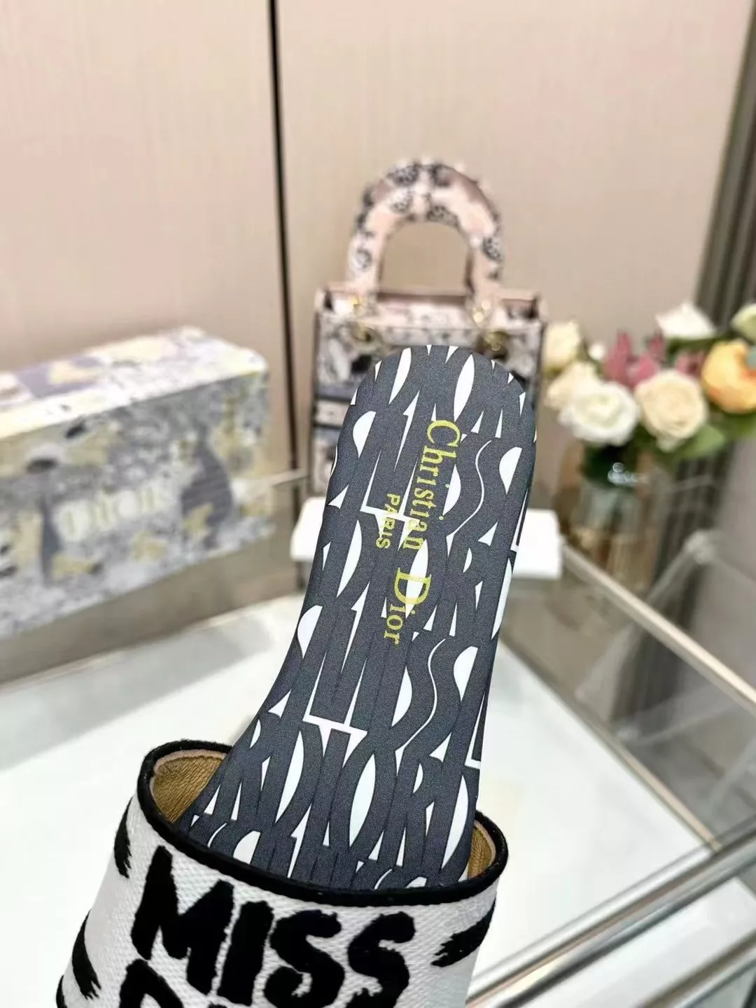 Christian Dior Slippers For Women Durable 5850