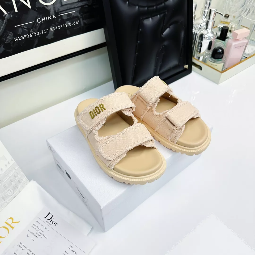 Christian Dior Slippers For Women Efficient 7907