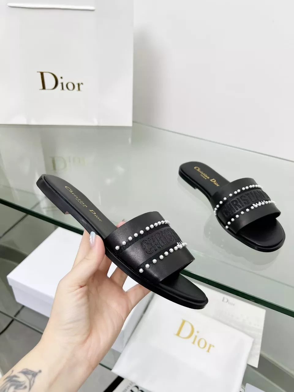 Christian Dior Slippers For Women Elegant 2607