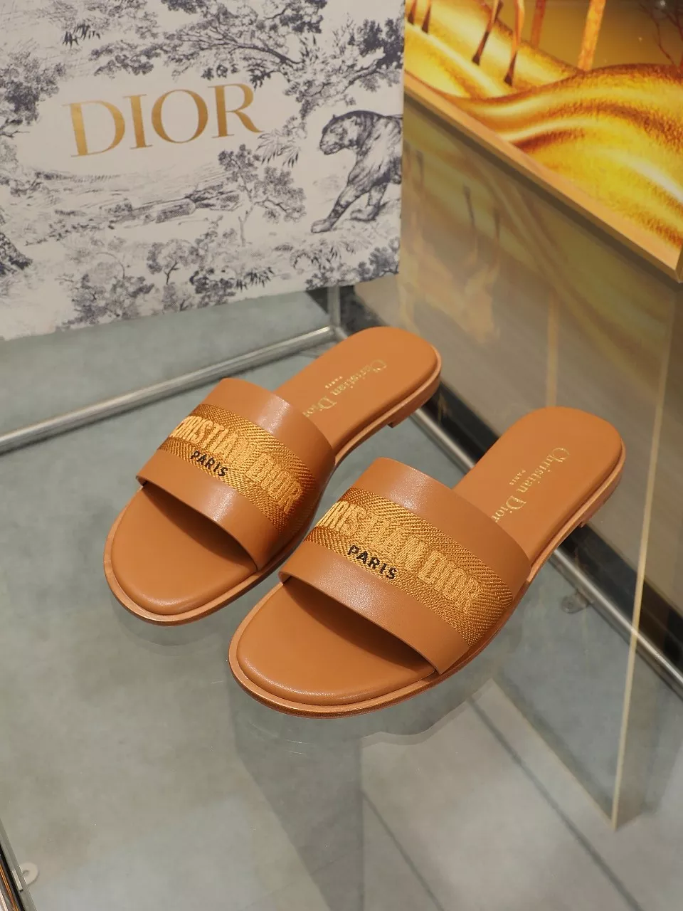 Christian Dior Slippers For Women Fashionable 6104