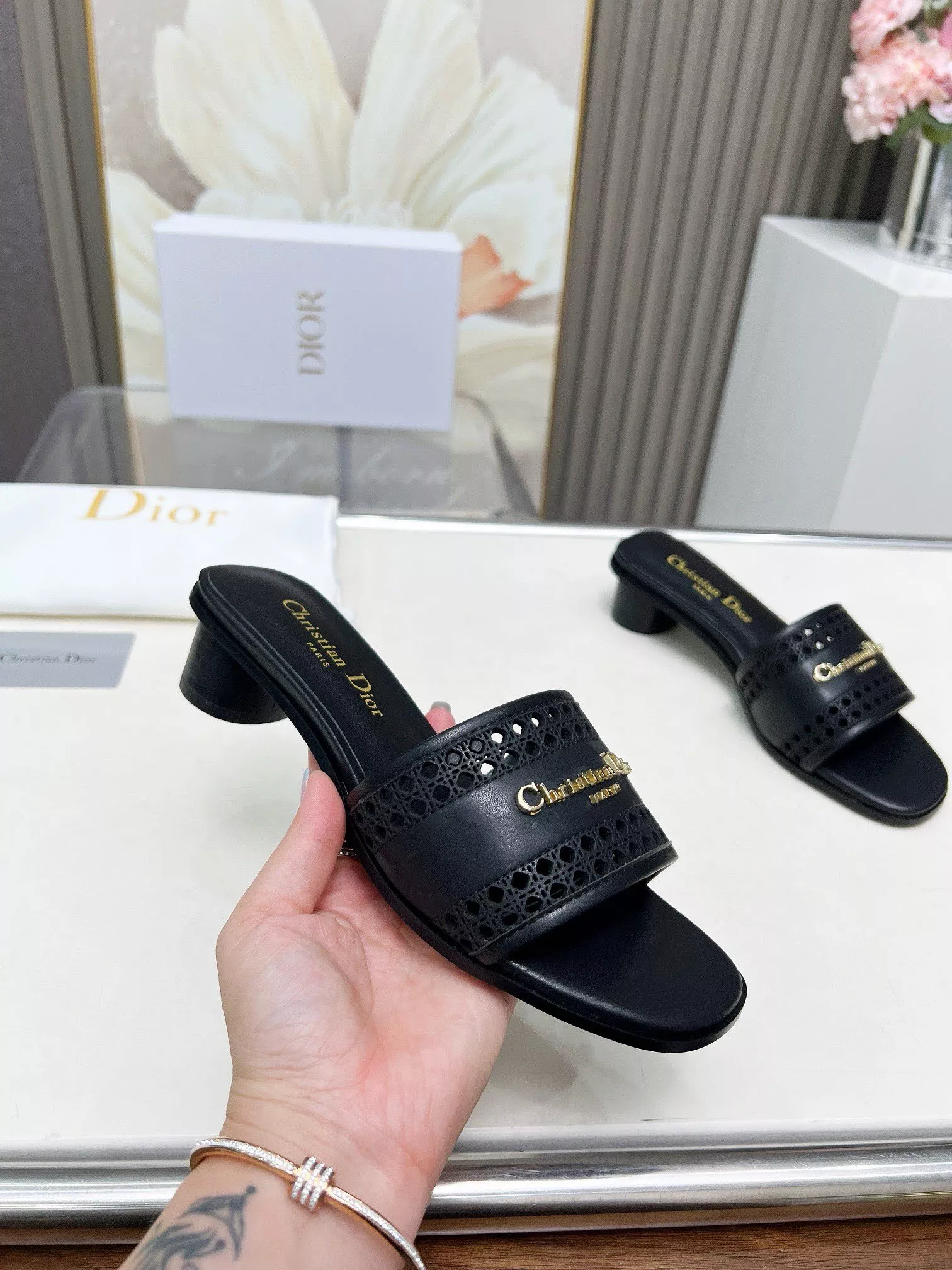 Christian Dior Slippers For Women Functional 7867
