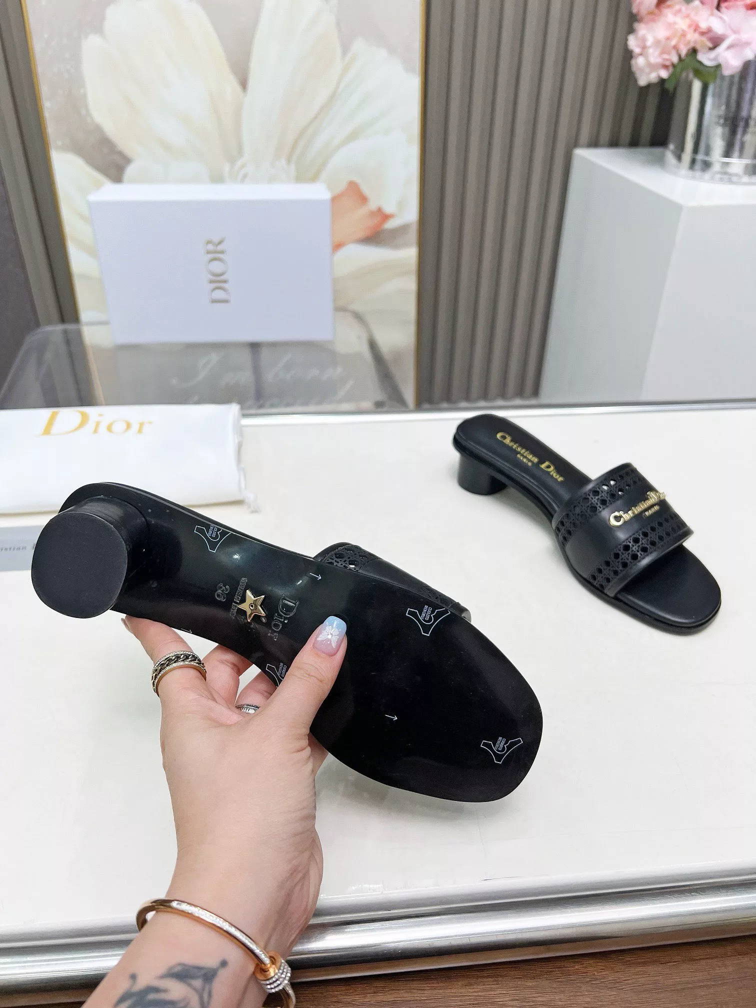 Christian Dior Slippers For Women Functional 7867