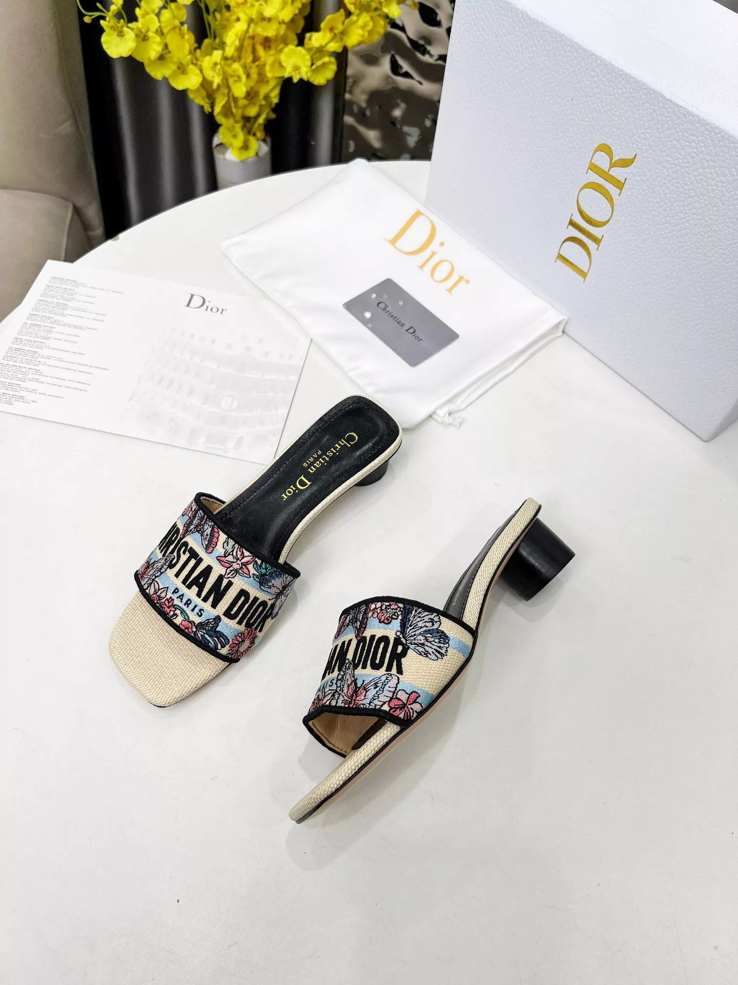 Christian Dior Slippers For Women Minimalist 7967