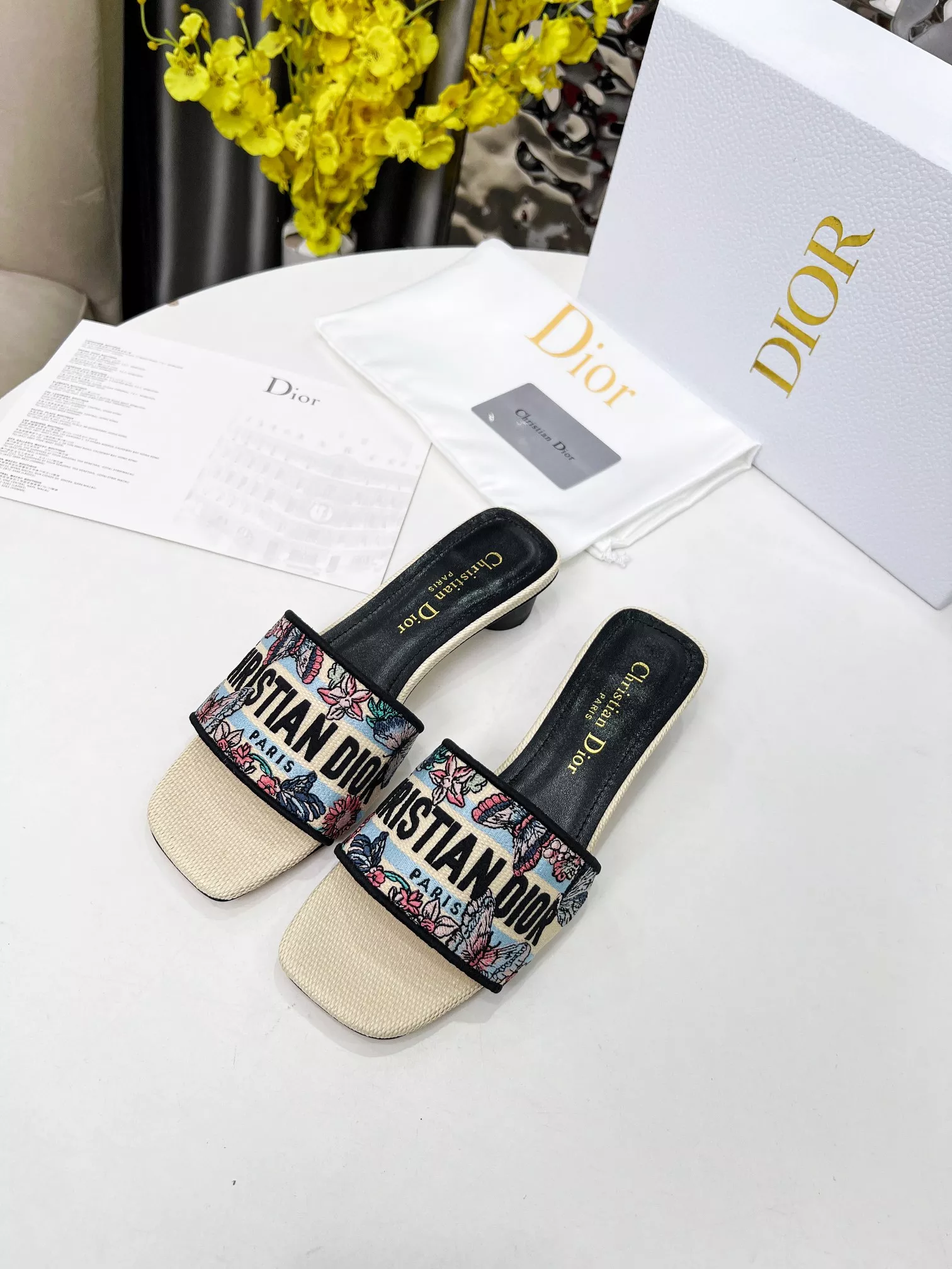 Christian Dior Slippers For Women Minimalist 7967