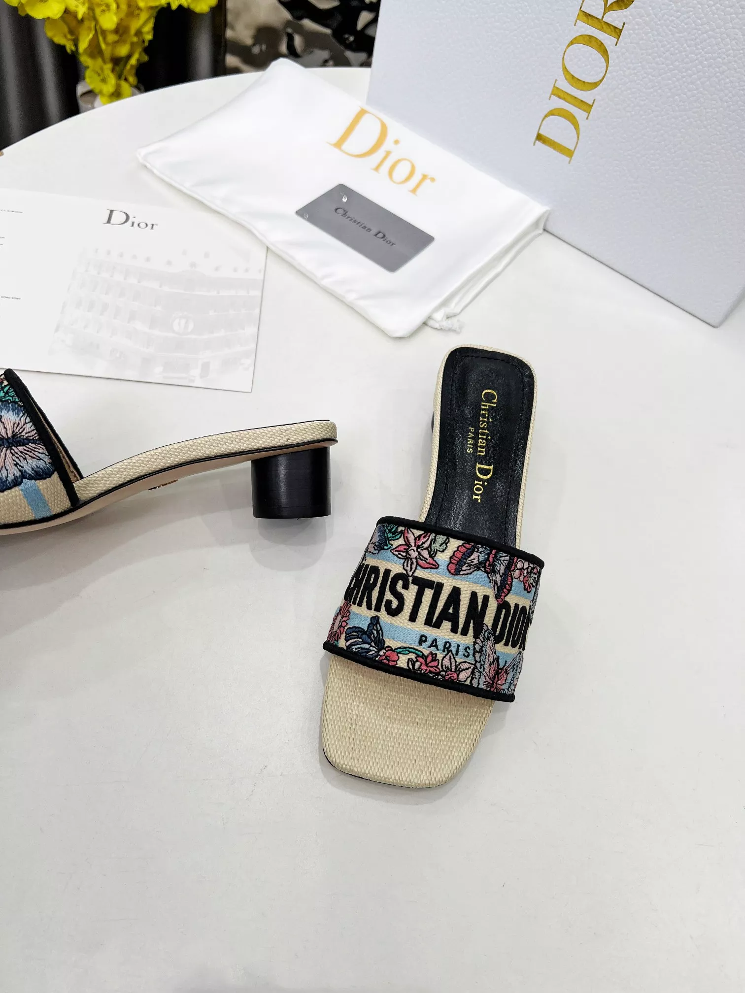 Christian Dior Slippers For Women Minimalist 7967