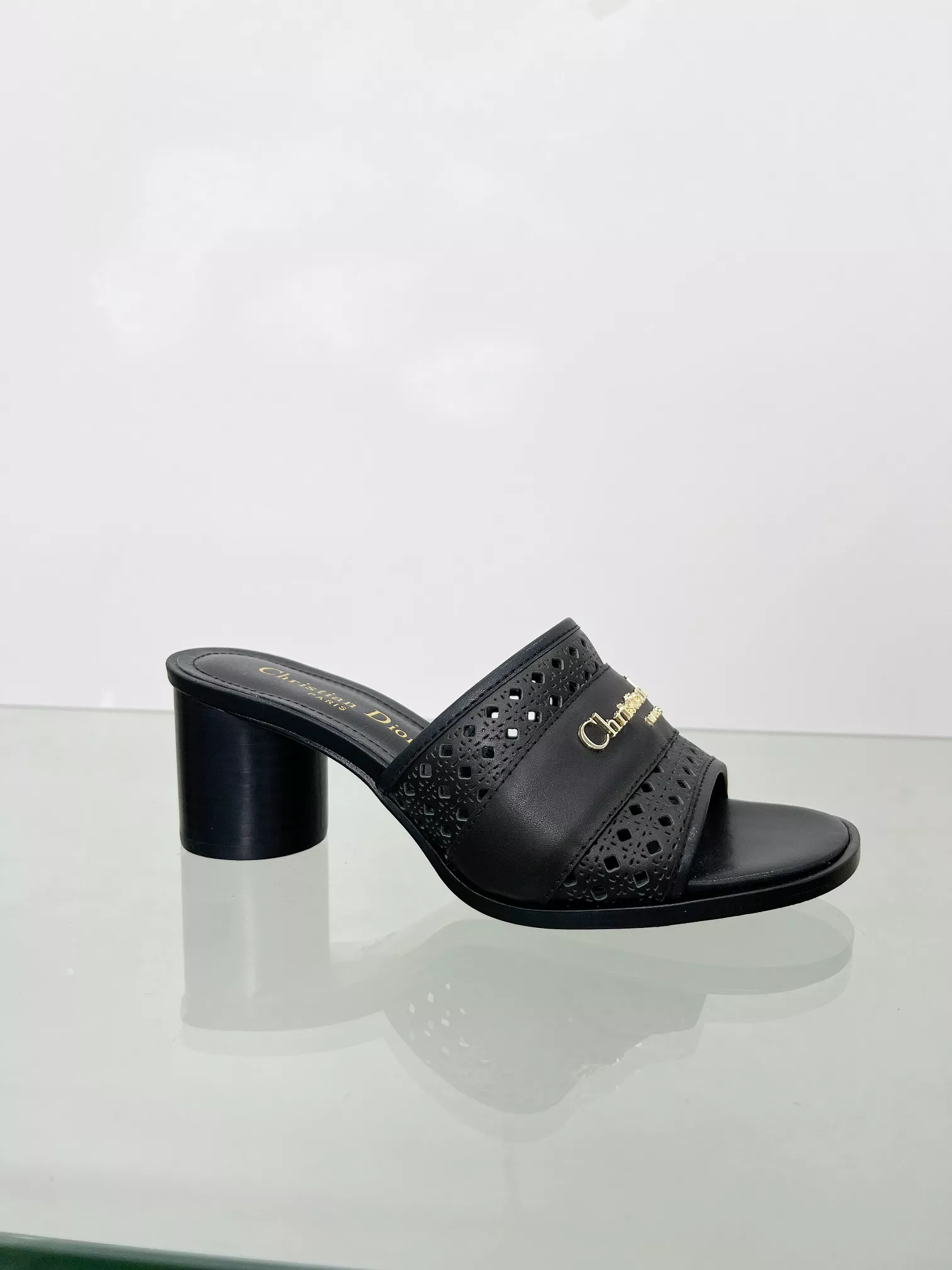 Christian Dior Slippers For Women Modern 4270