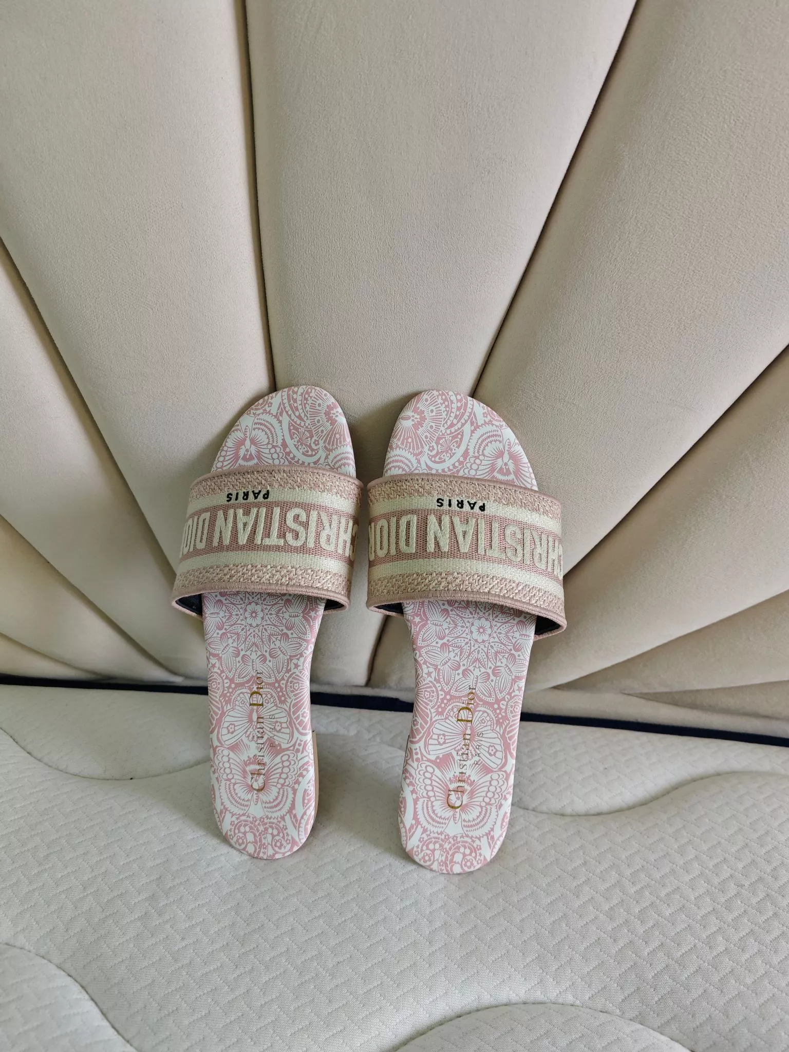 Christian Dior Slippers For Women Reliable 572