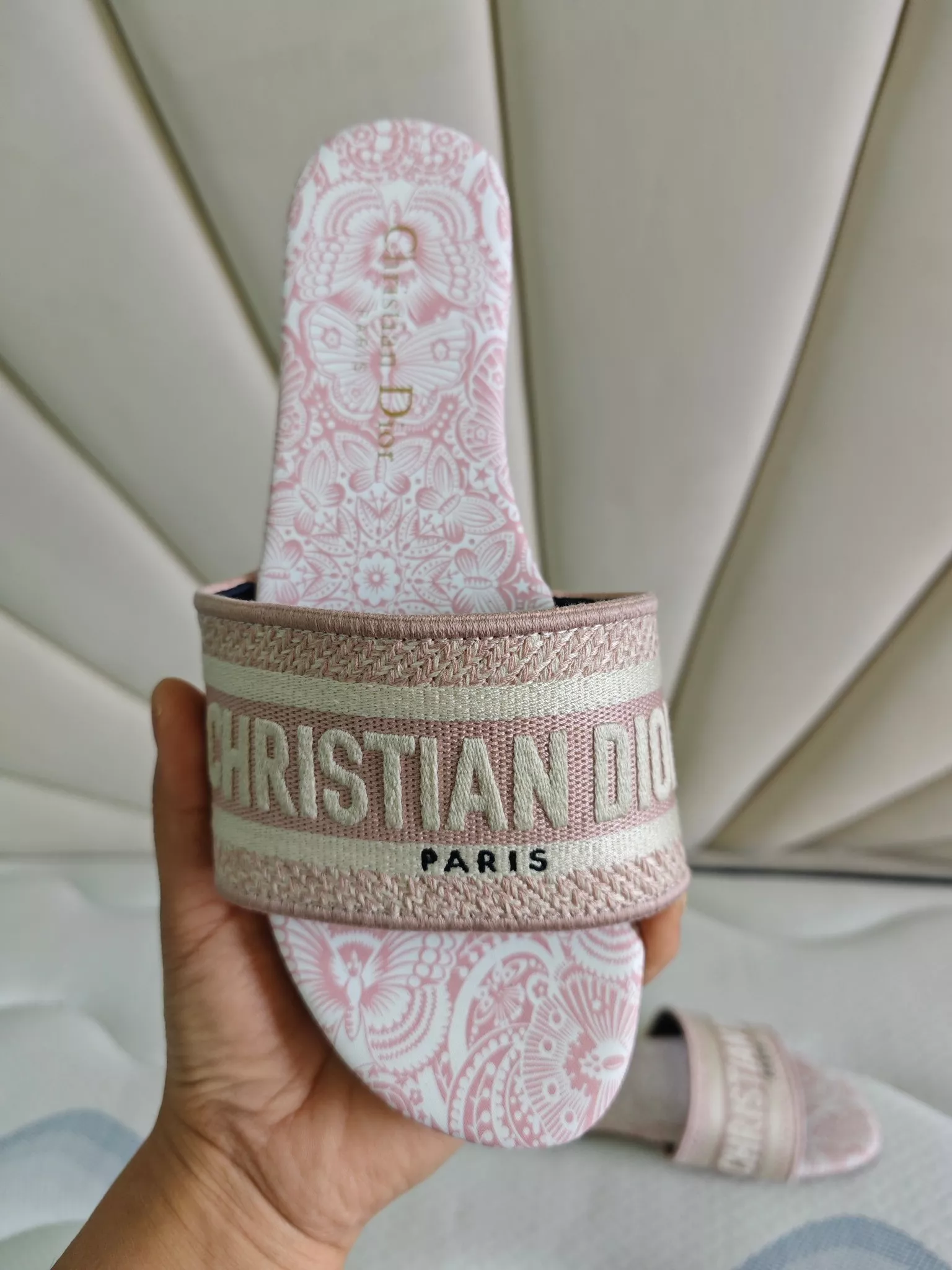Christian Dior Slippers For Women Reliable 572