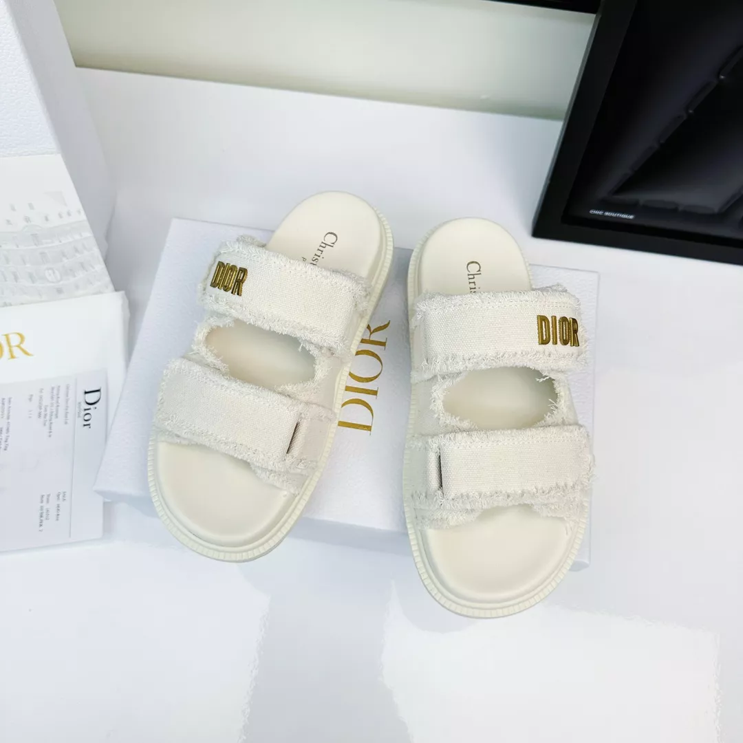Christian Dior Slippers For Women Reliable 6023