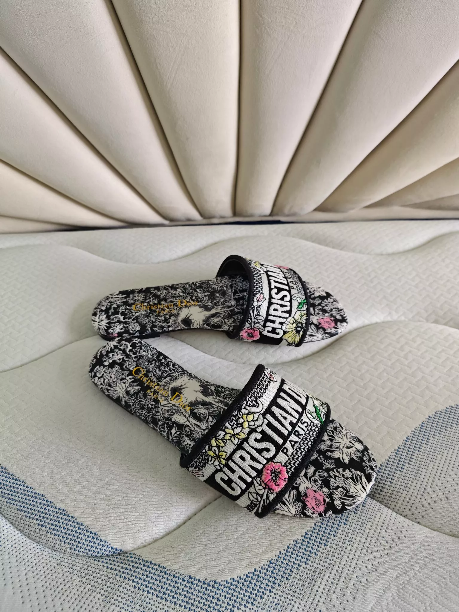 Christian Dior Slippers For Women Sophisticated 2274