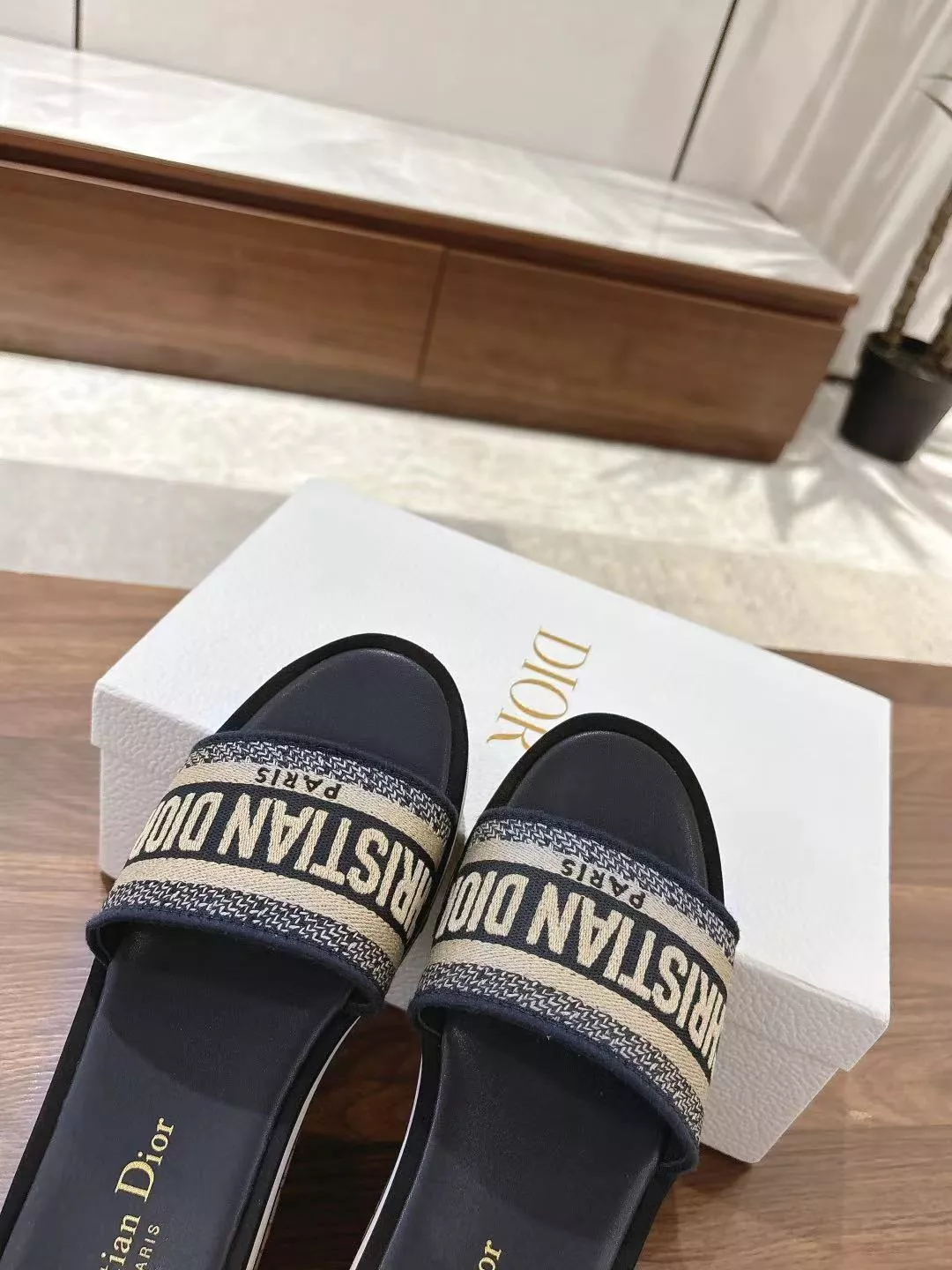 Christian Dior Slippers For Women StreetReady 1954