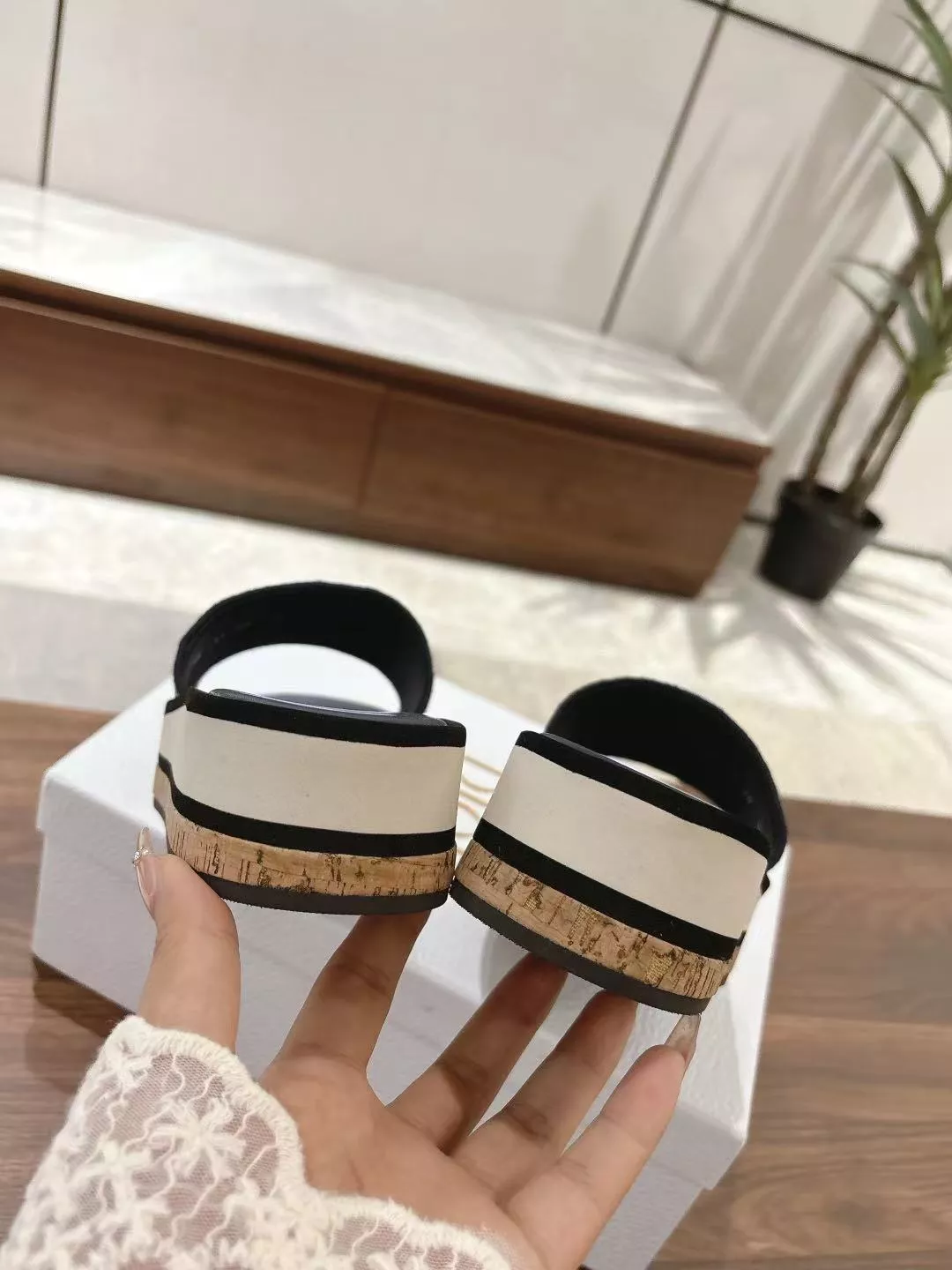 Christian Dior Slippers For Women StreetReady 1954