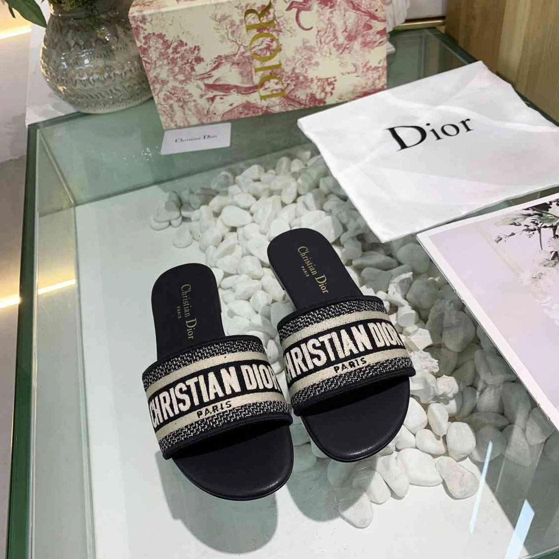 Christian Dior Slippers For Women Stylish 6417