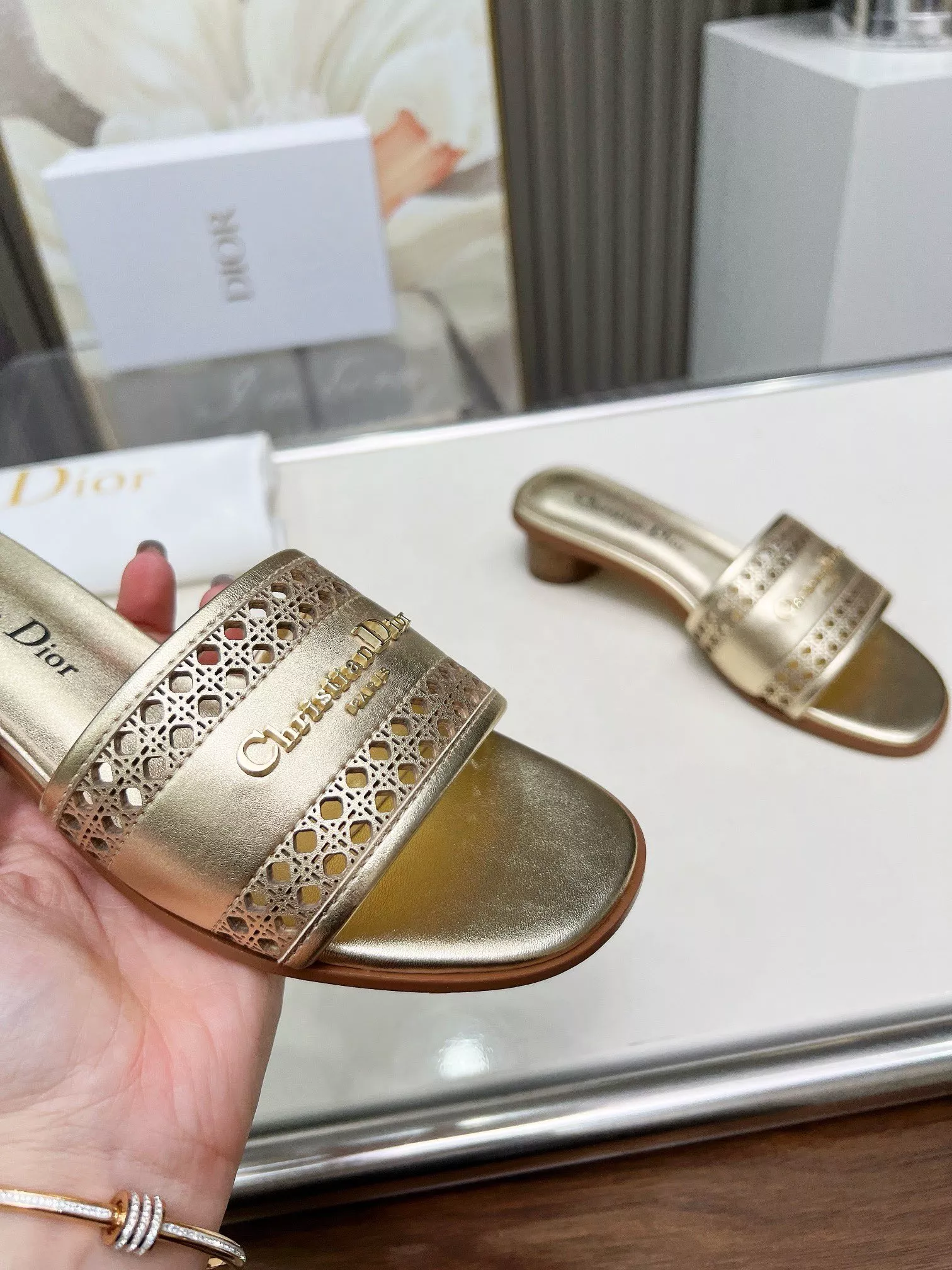 Christian Dior Slippers For Women Timeless 2834