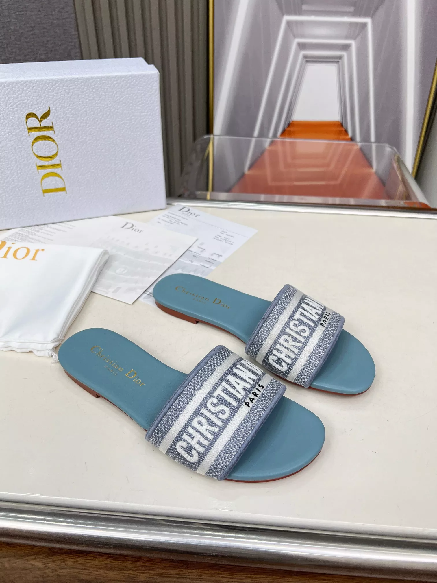 Christian Dior Slippers For Women Trendsetting 6981