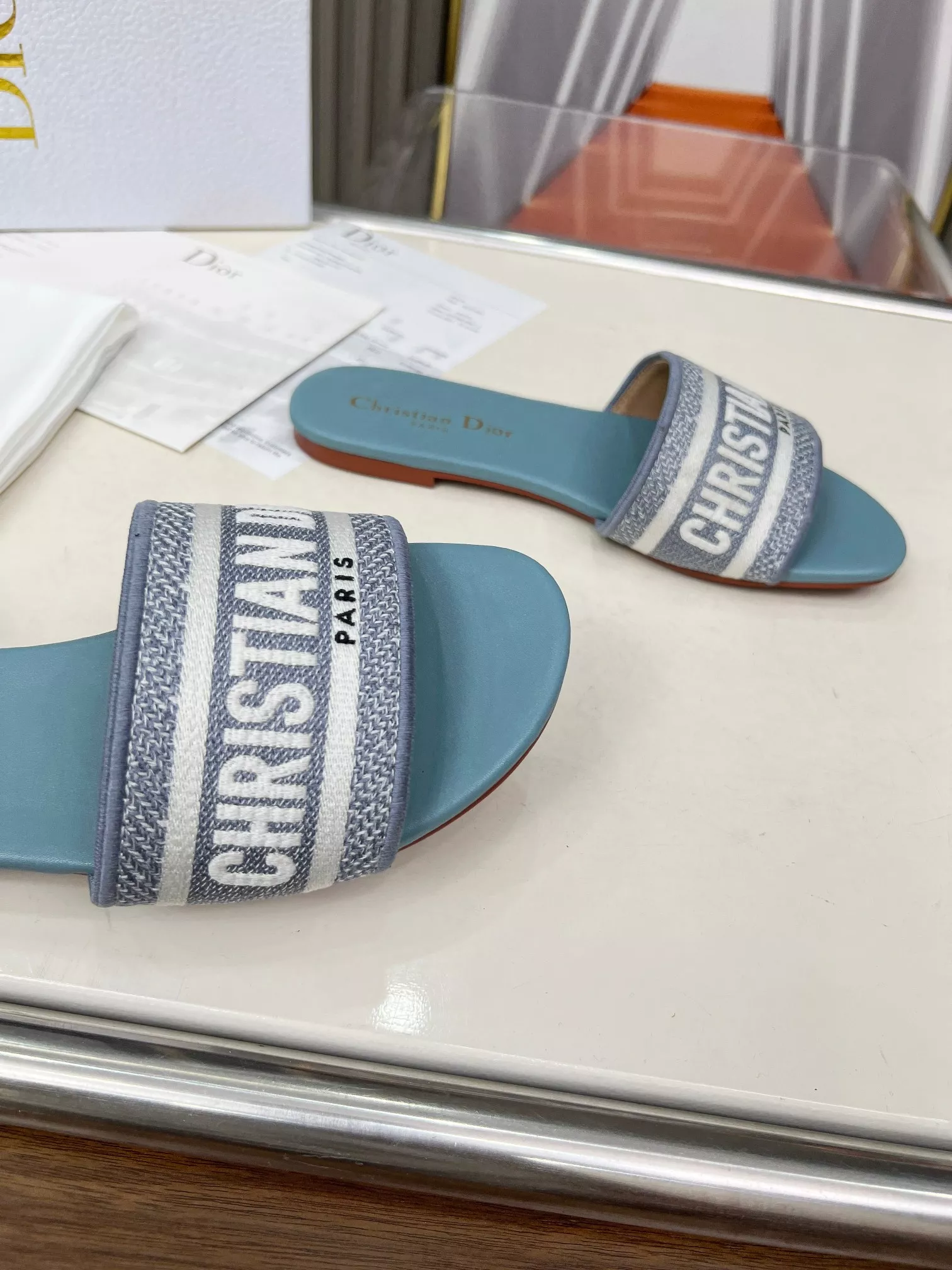 Christian Dior Slippers For Women Trendsetting 6981