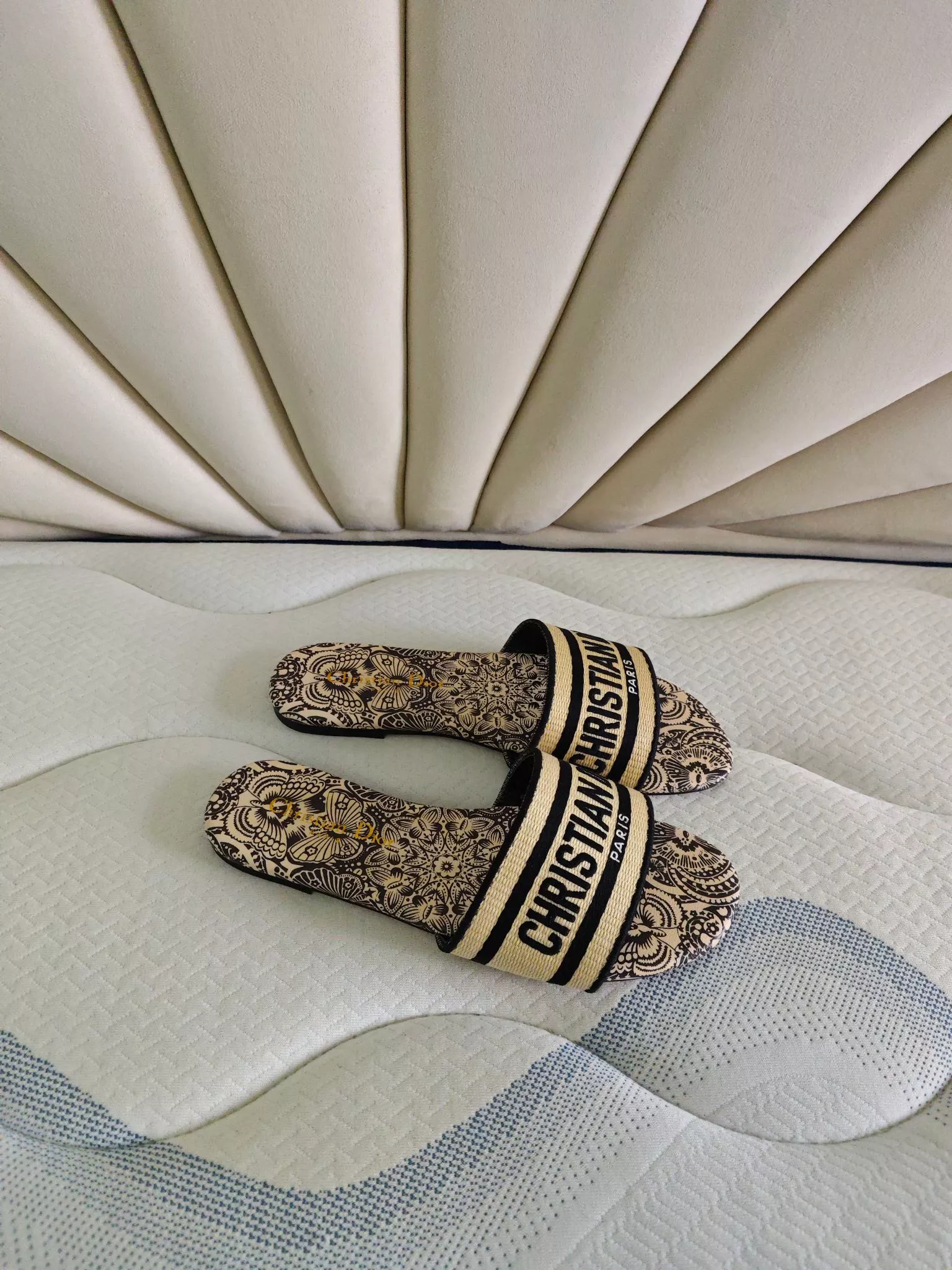 Christian Dior Slippers For Women UrbanStyle 171