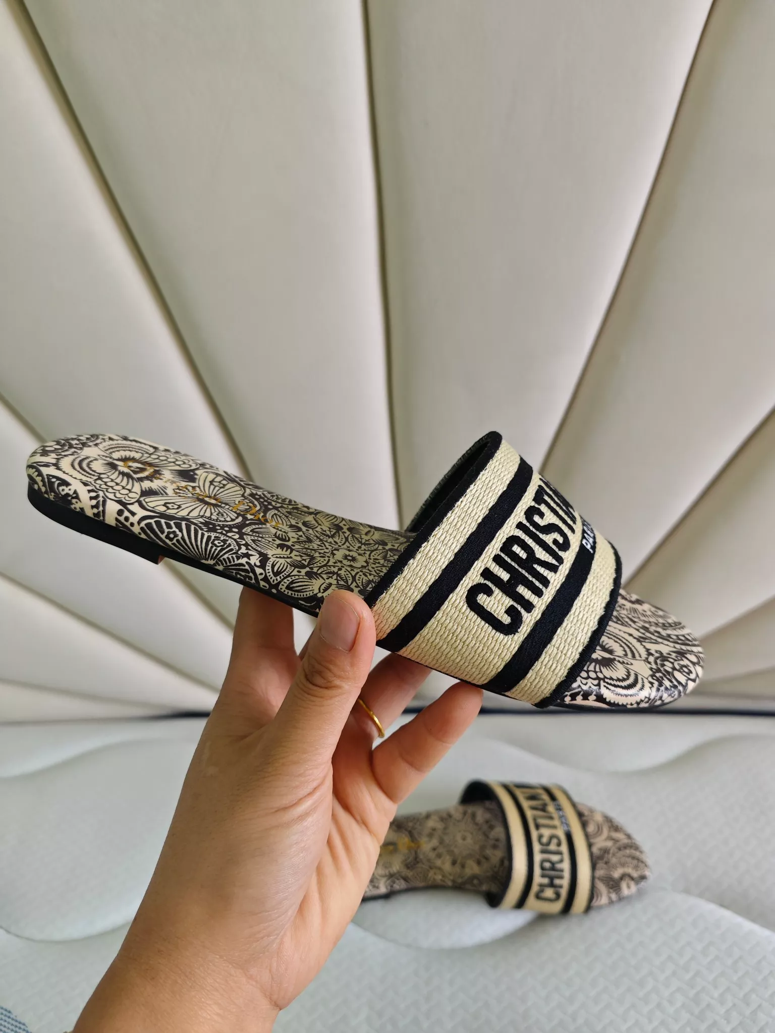 Christian Dior Slippers For Women UrbanStyle 171