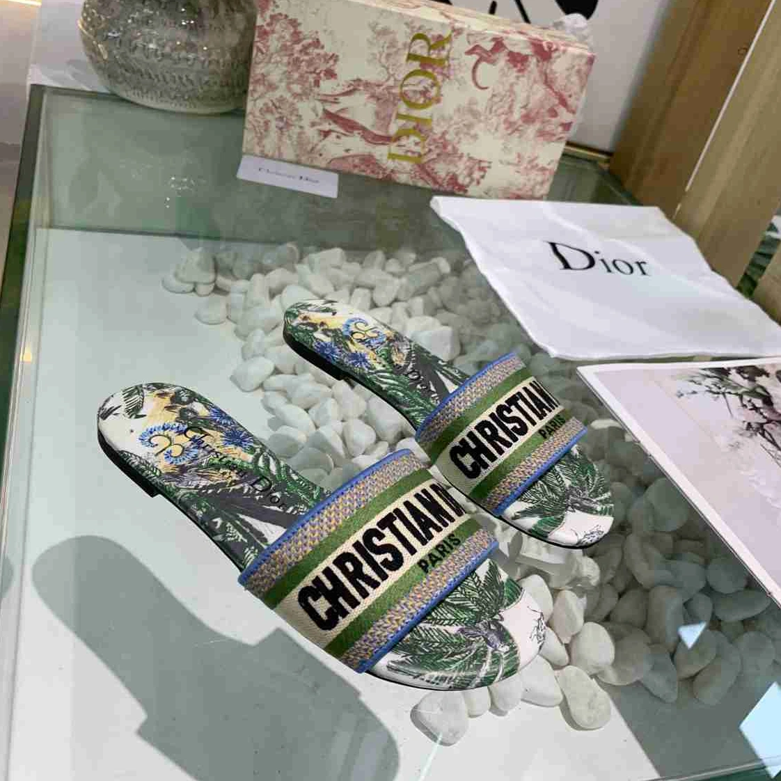 Christian Dior Slippers For Women Vibrant 275