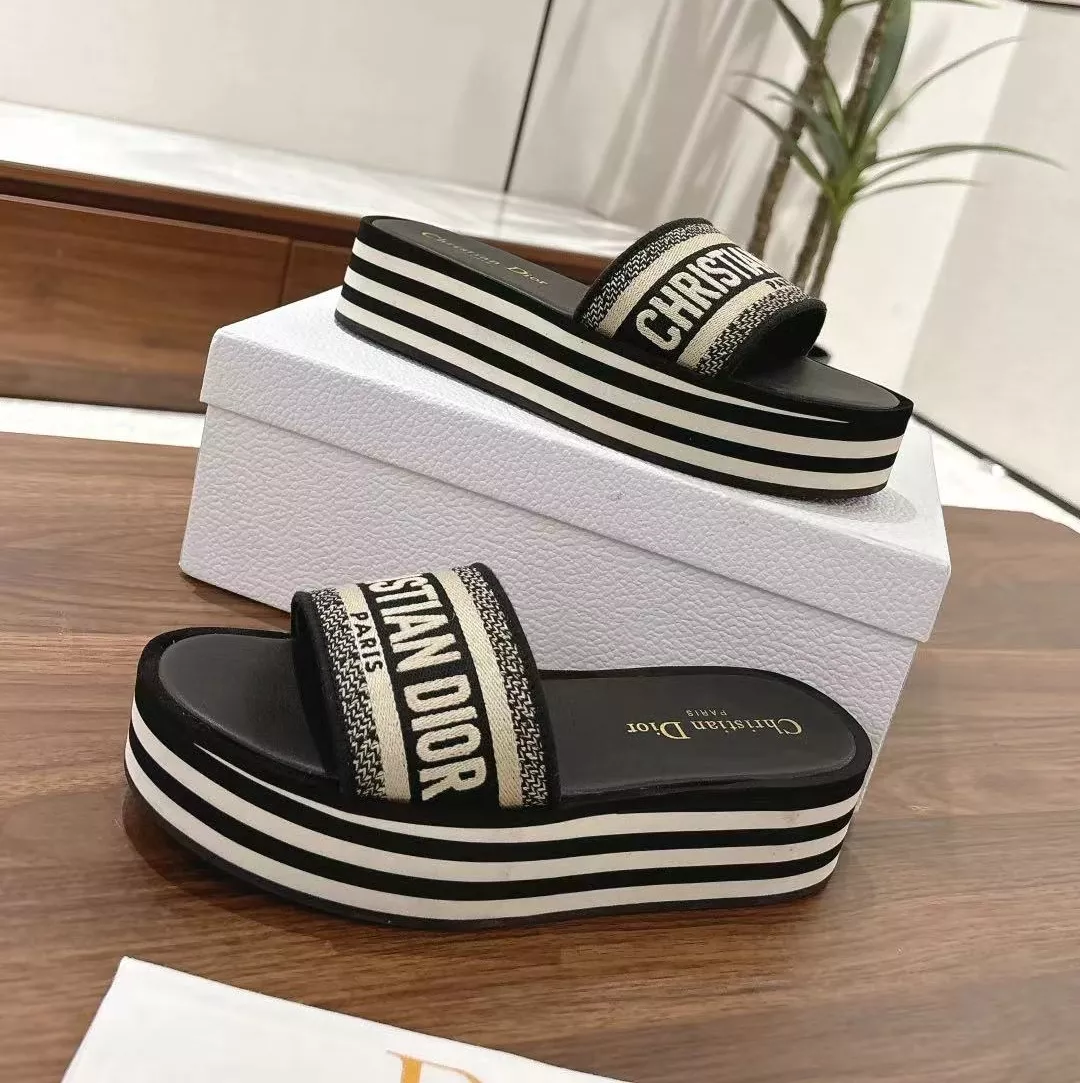 Christian Dior Slippers For Women WellDesigned 6384