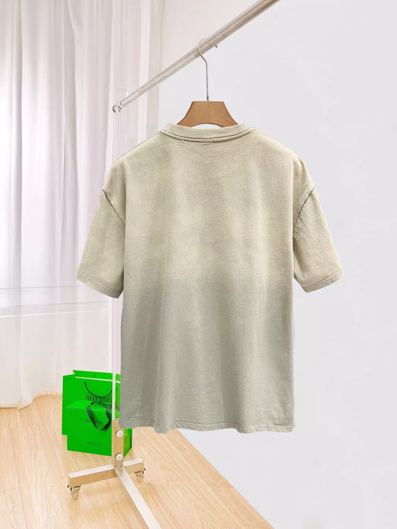 Christian Dior T-Shirts Short Sleeved For Men Durable 9628