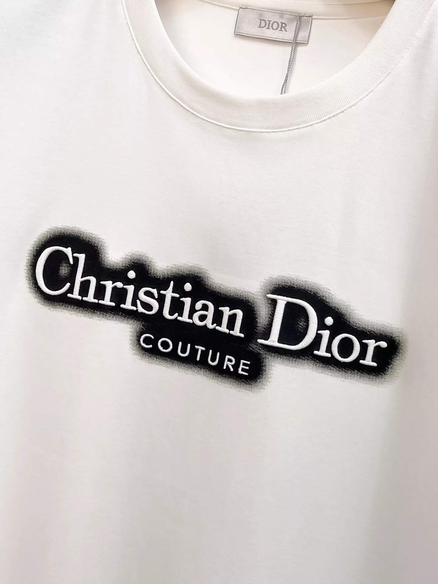 Christian Dior T-Shirts Short Sleeved For Men Sleek 9363
