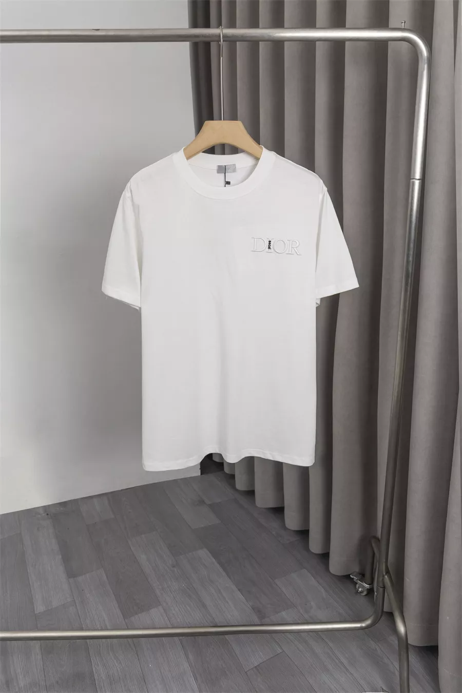 Christian Dior T-Shirts Short Sleeved For Men Sophisticated 5546