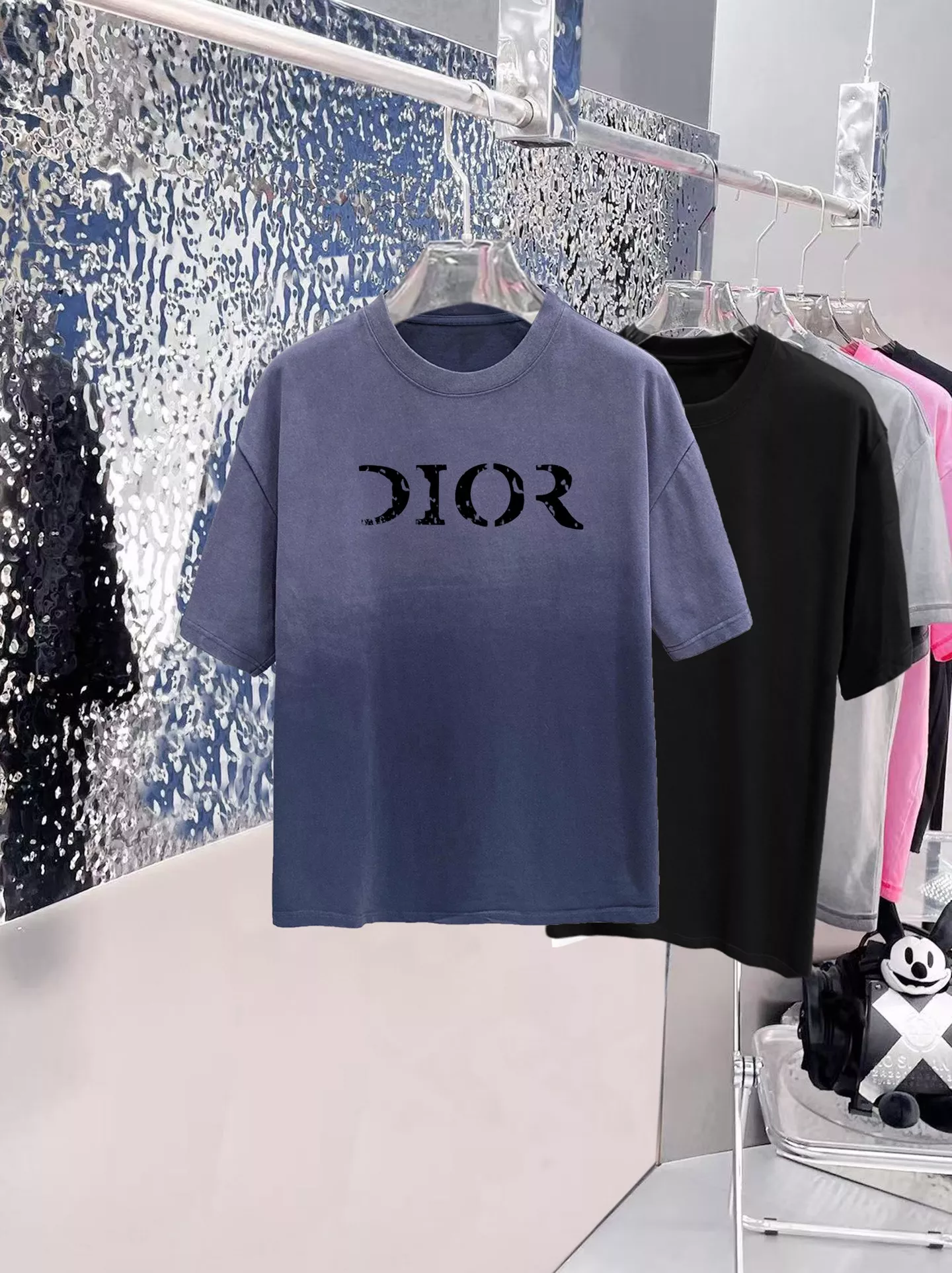 Christian Dior T-Shirts Short Sleeved For Men Timeless 3720