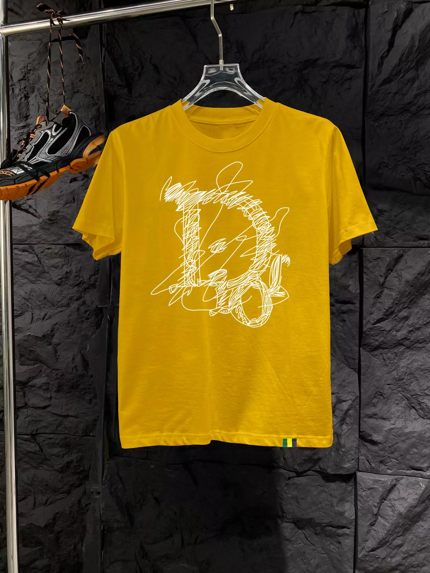 Christian Dior T-Shirts Short Sleeved For Men Trendsetting 377