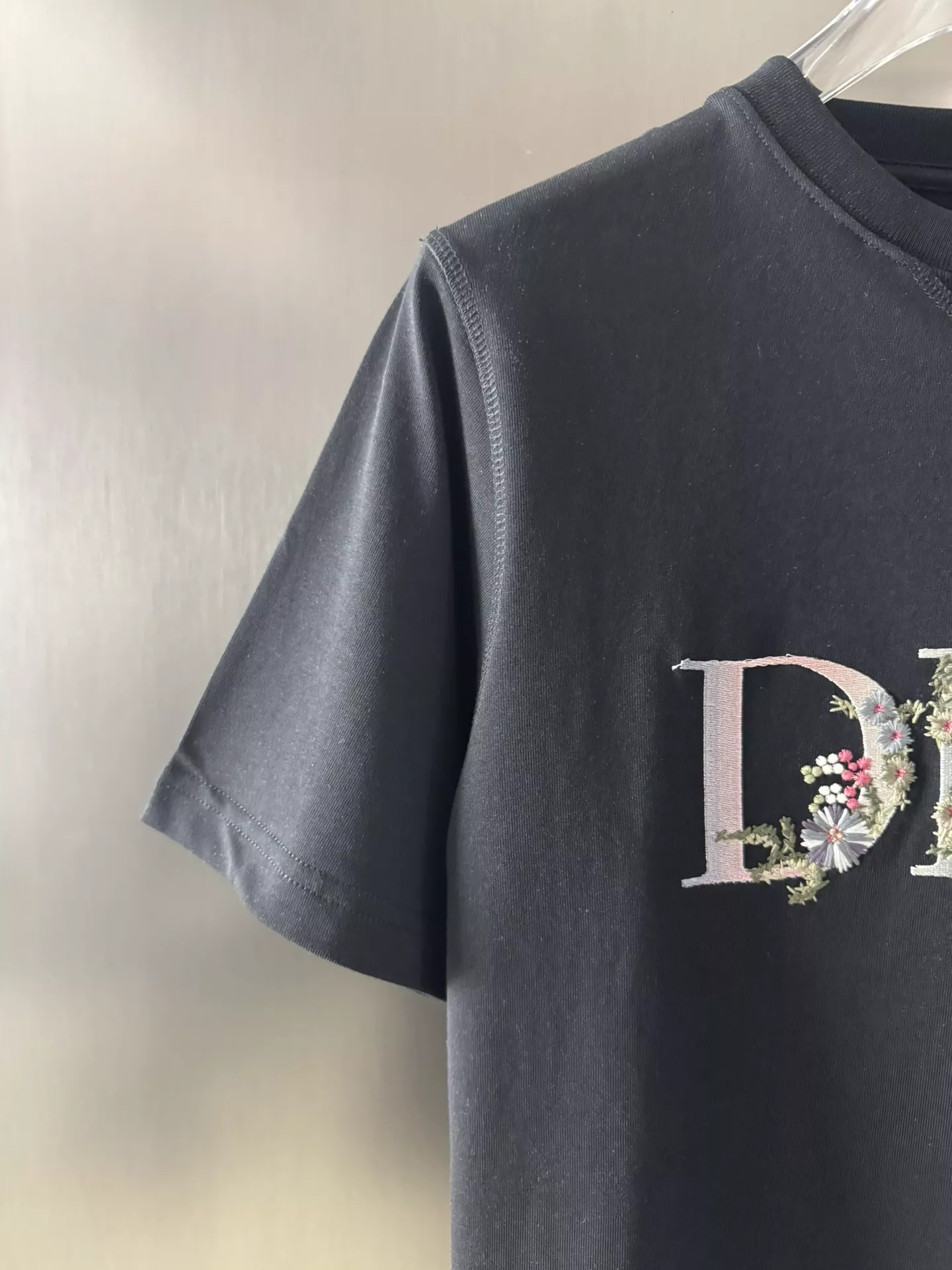 Christian Dior T-Shirts Short Sleeved For Unisex AllSeason 7158