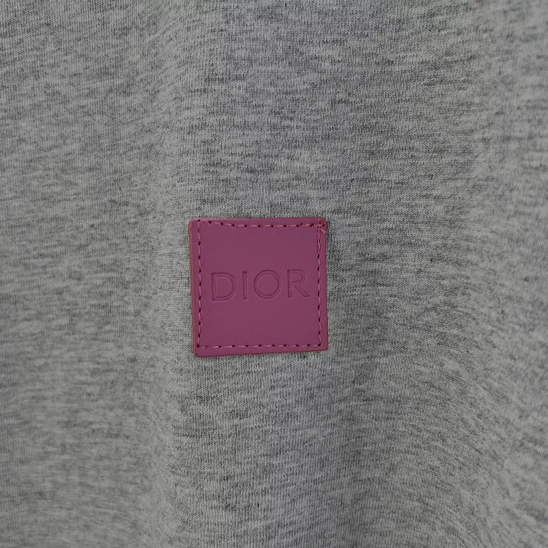Christian Dior T-Shirts Short Sleeved For Unisex Fashionable 667