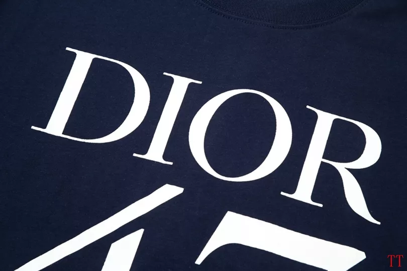 Christian Dior T-Shirts Short Sleeved For Unisex Flexible 3871