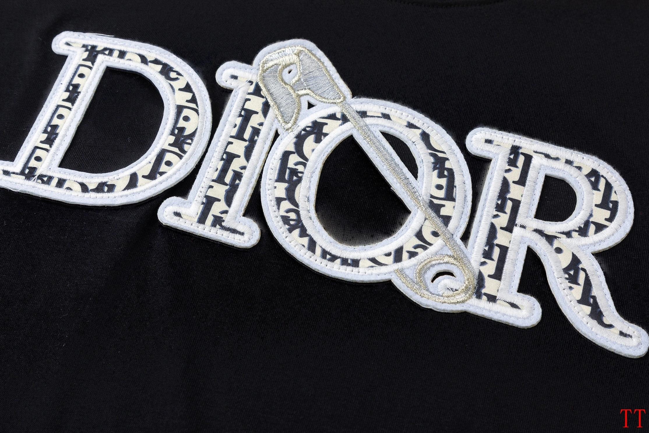 Christian Dior T-Shirts Short Sleeved For Unisex StreetReady 2976