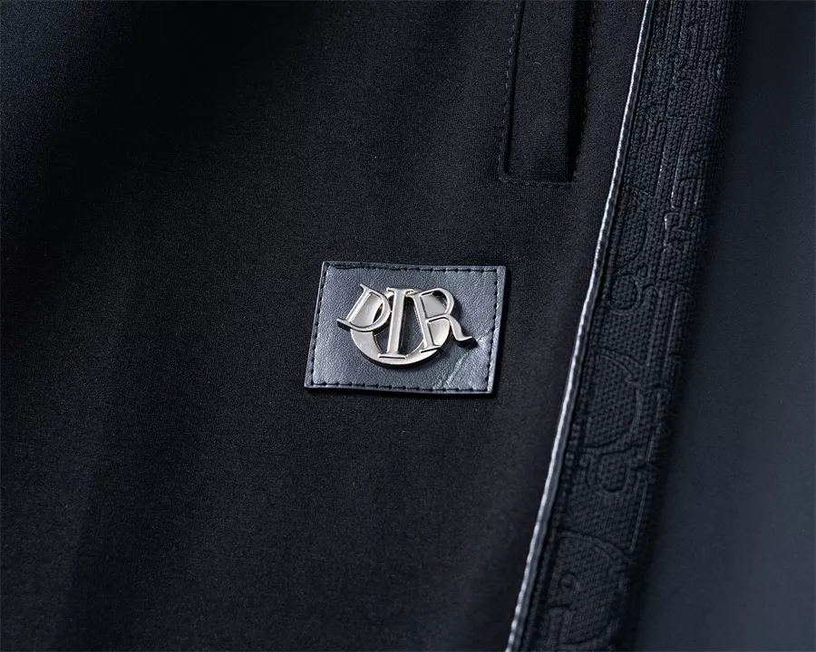 Christian Dior Tracksuits Long Sleeved For Men Classic 8245