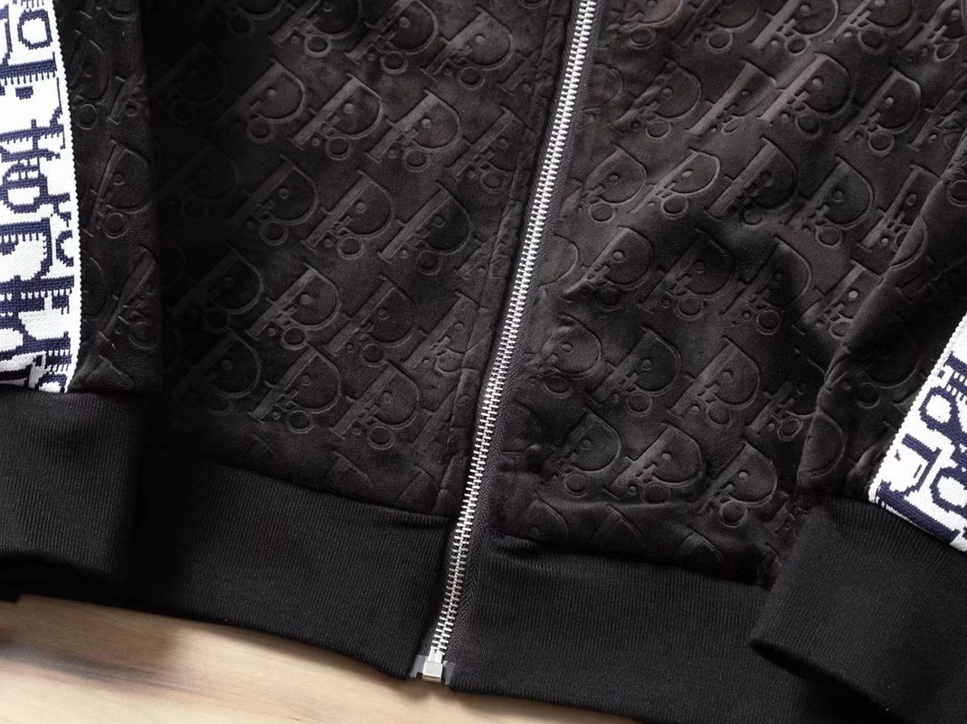 Christian Dior Tracksuits Long Sleeved For Men Durable 7788