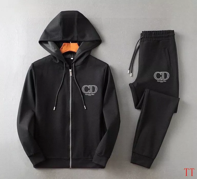 Christian Dior Tracksuits Long Sleeved For Men Durable 7966