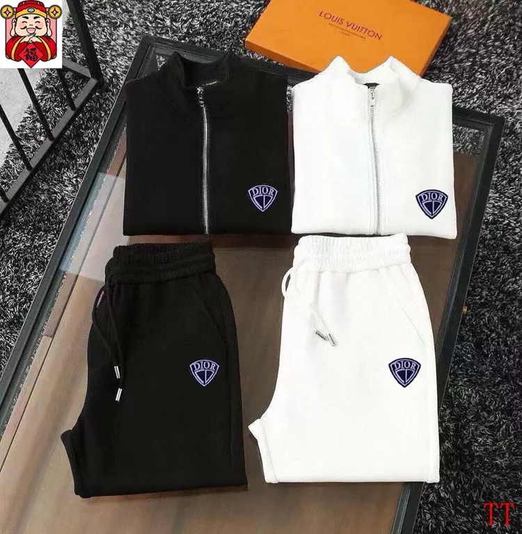 Christian Dior Tracksuits Long Sleeved For Men Modern 8419