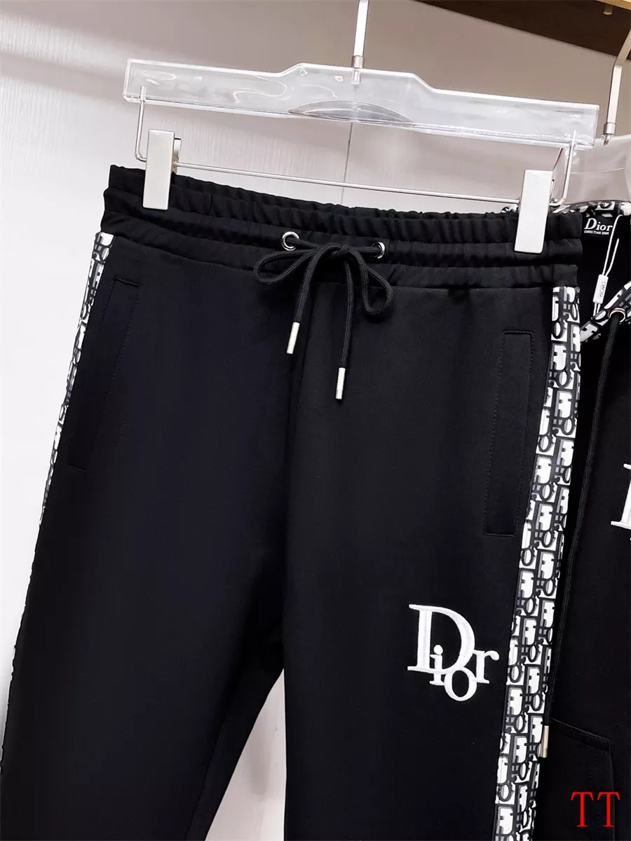 Christian Dior Tracksuits Long Sleeved For Men Popular 4210