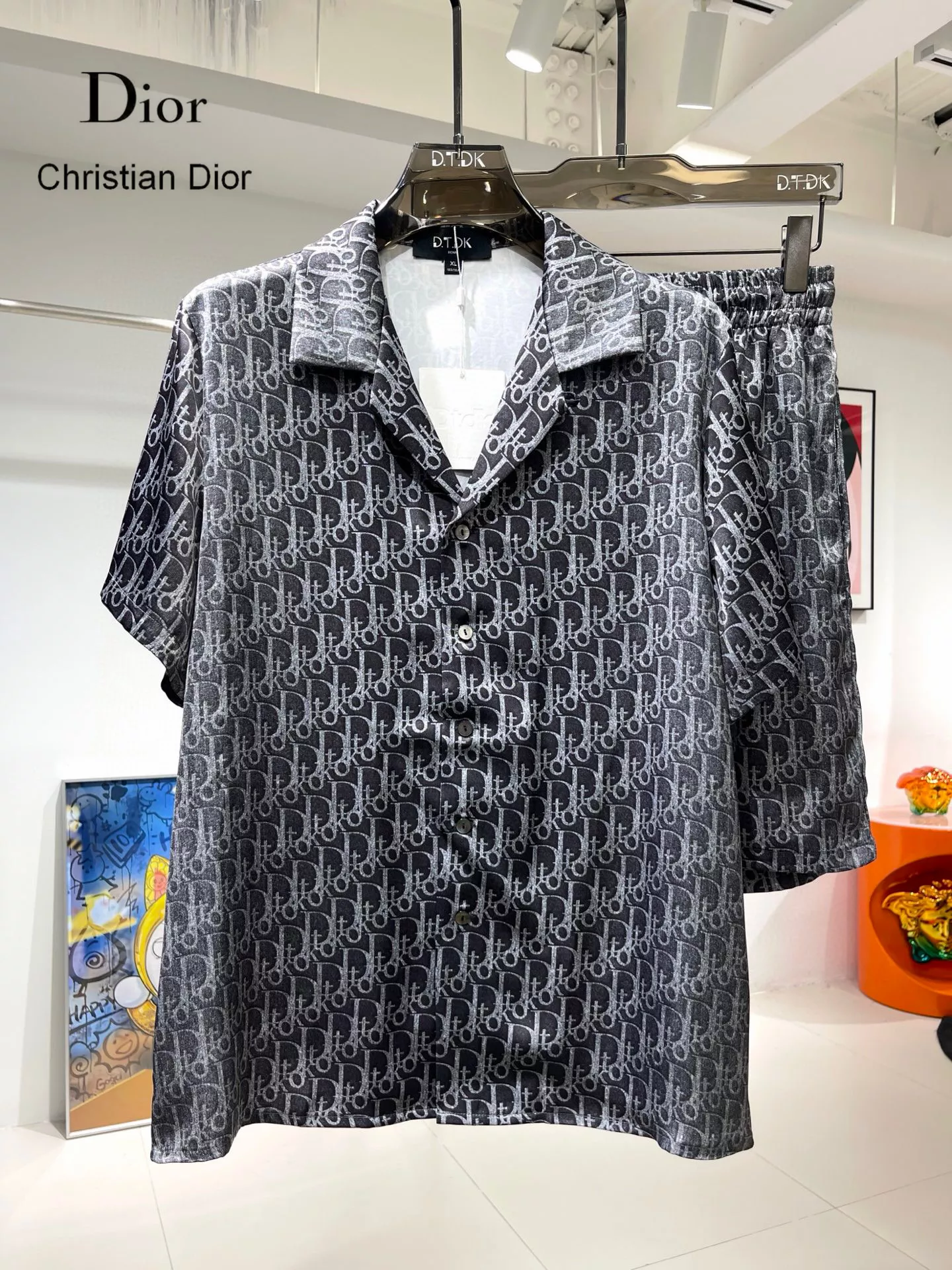 Christian Dior Tracksuits Short Sleeved For Men Compact 4133