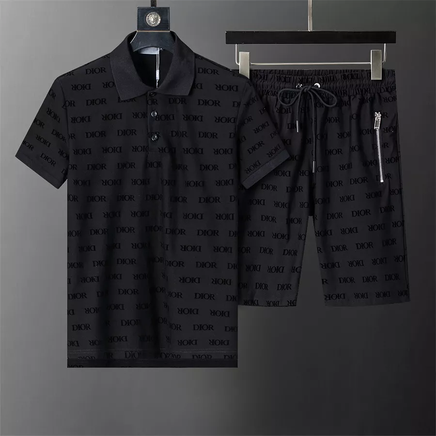 Christian Dior Tracksuits Short Sleeved For Men Durable 7554
