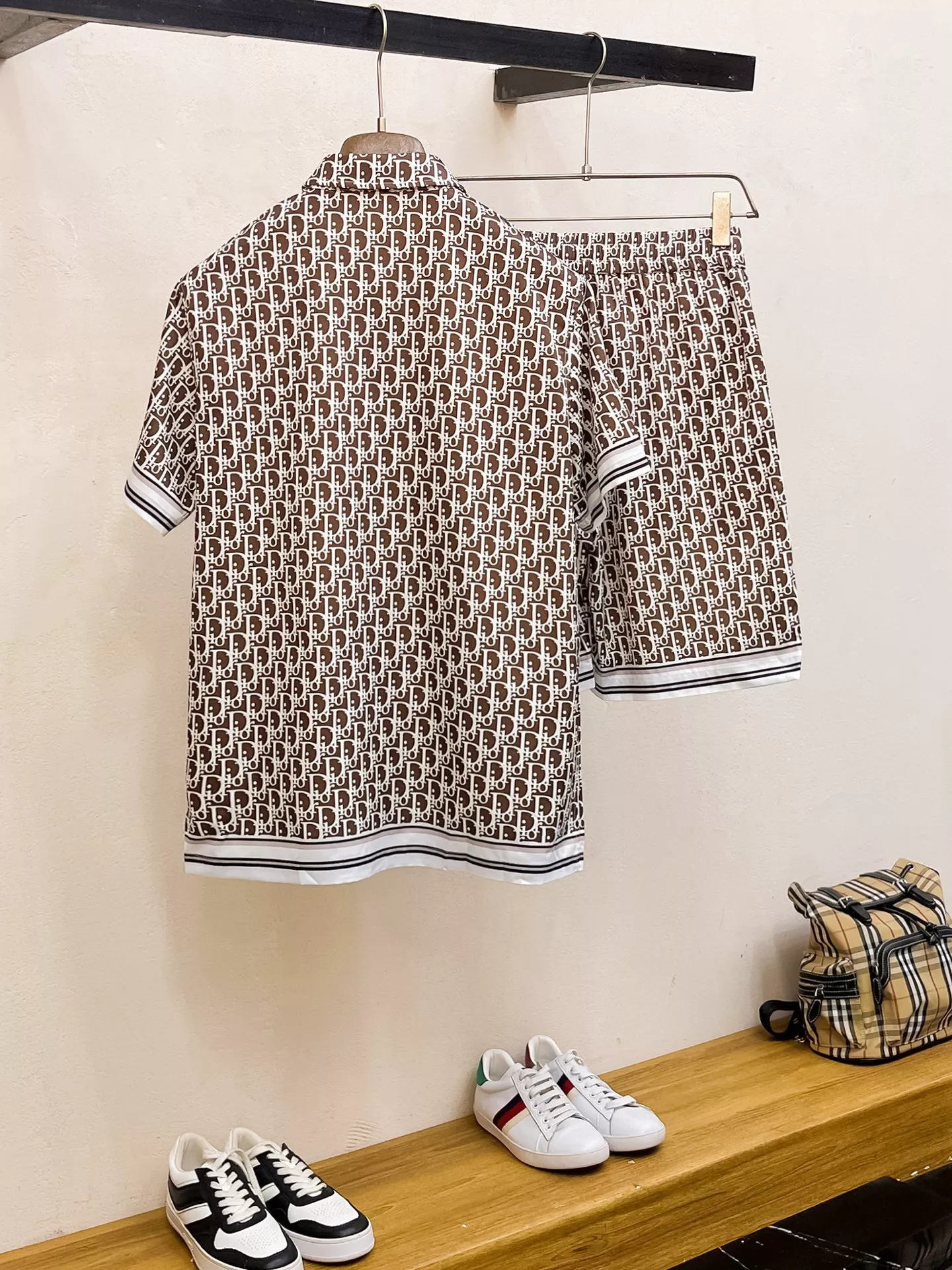 Christian Dior Tracksuits Short Sleeved For Men Functional 2127