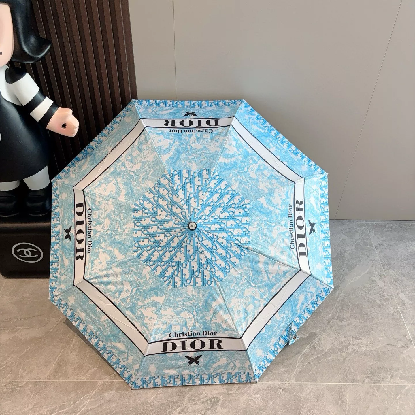 Christian Dior Umbrellas Elegant 8785