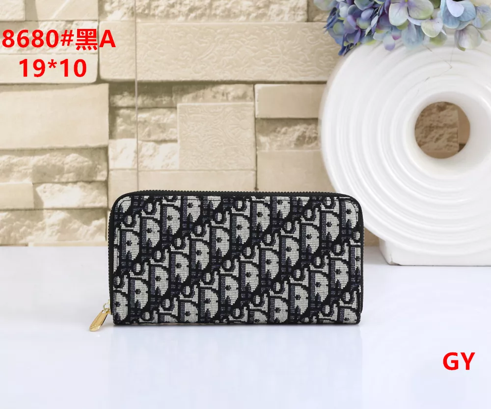 Christian Dior Wallets For Women Sleek 6586