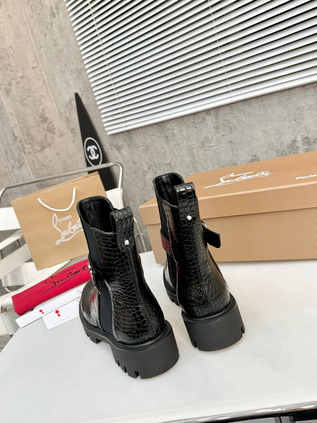 Christian Louboutin Boots For Women Cozy 581